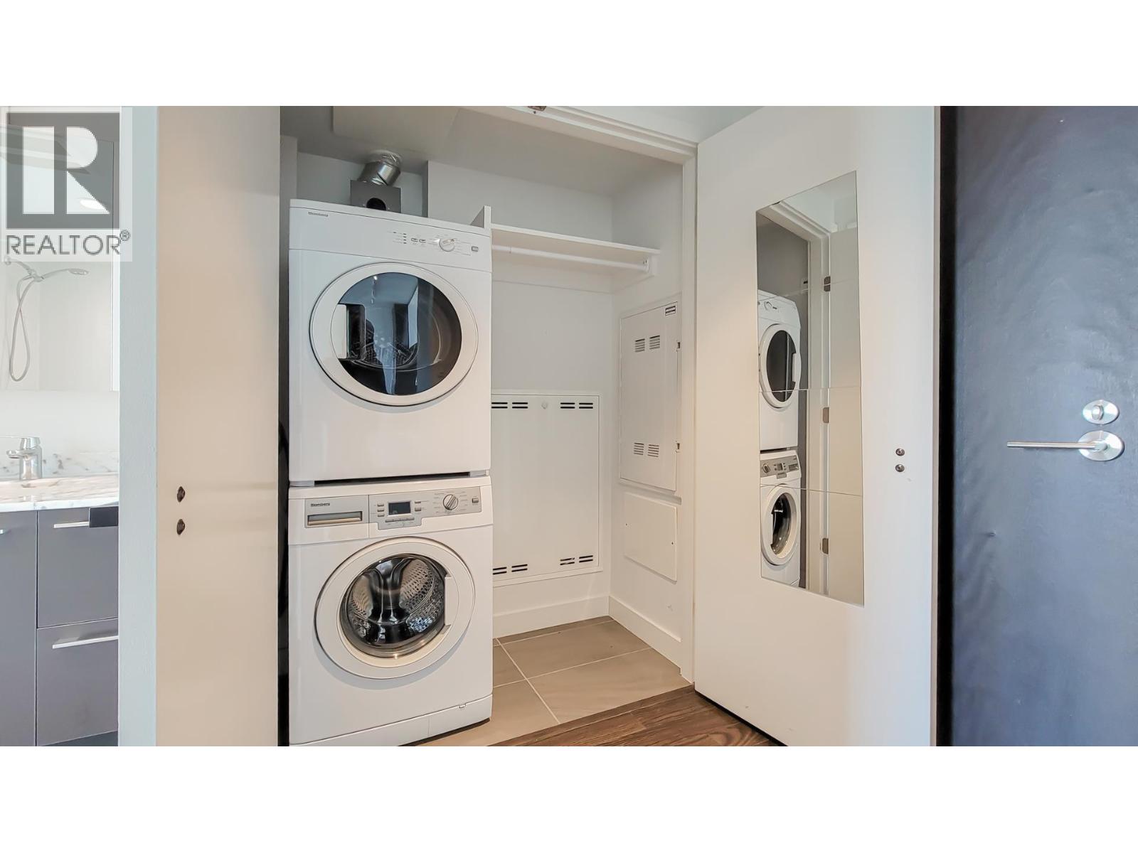 2601 8131 Nunavut Lane, Vancouver, British Columbia  V5X 0E2 - Photo 7 - R3088614