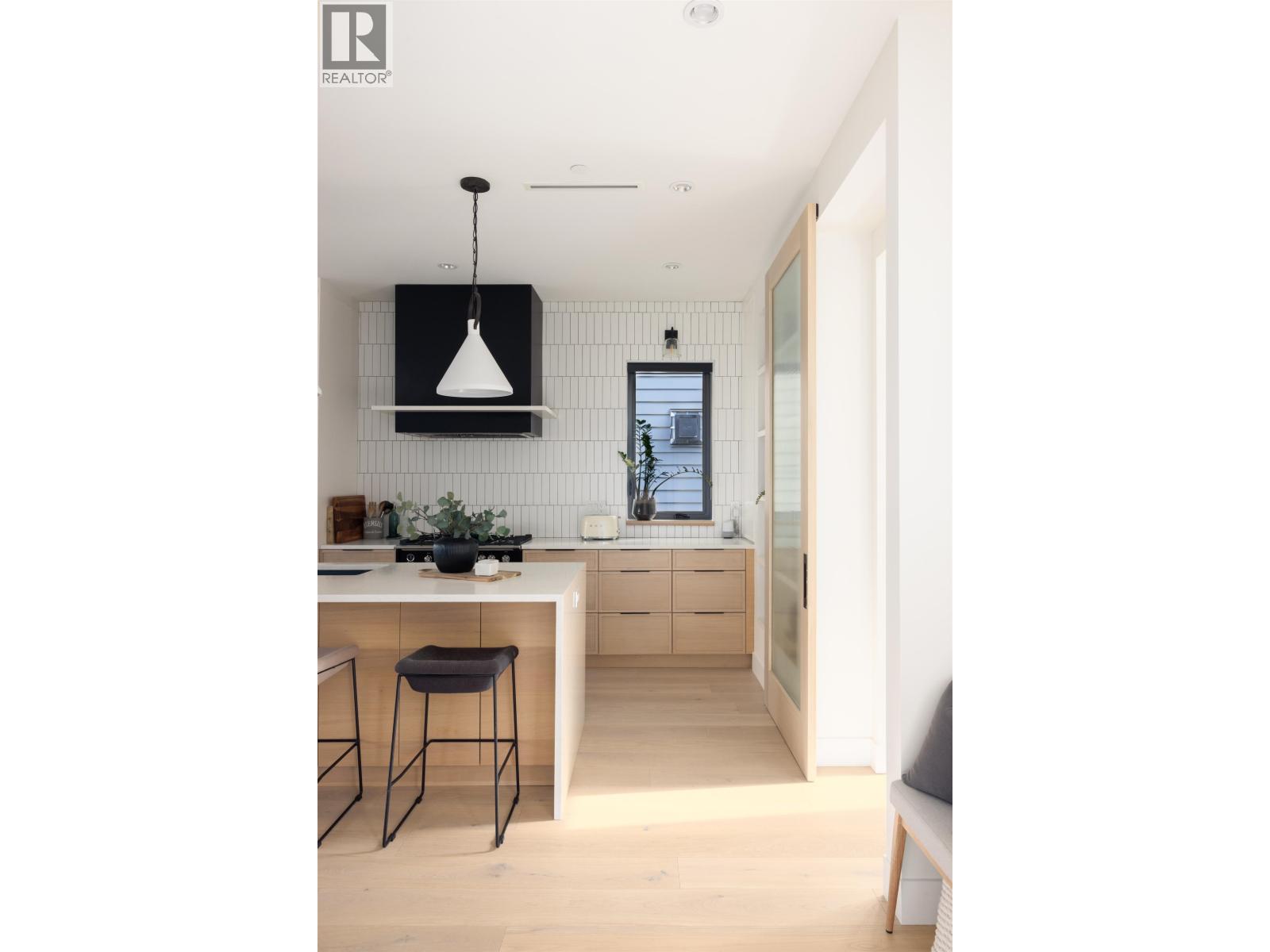 4626 Windsor Street, Vancouver, British Columbia  V5V 4P7 - Photo 8 - R3088621