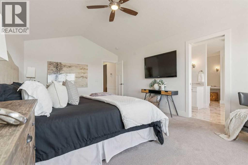 47 Sundown Way, Cochrane, Alberta  T4C 0H4 - Photo 21 - A2282998