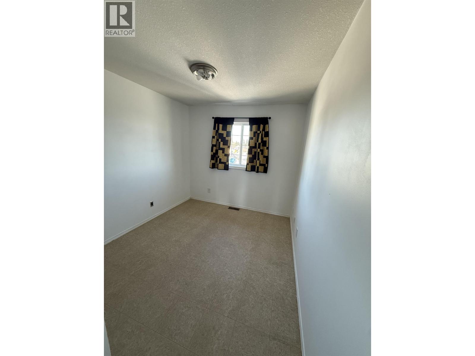 8807 79a Street, Fort St. John, British Columbia  V1J 6W8 - Photo 12 - R3088597