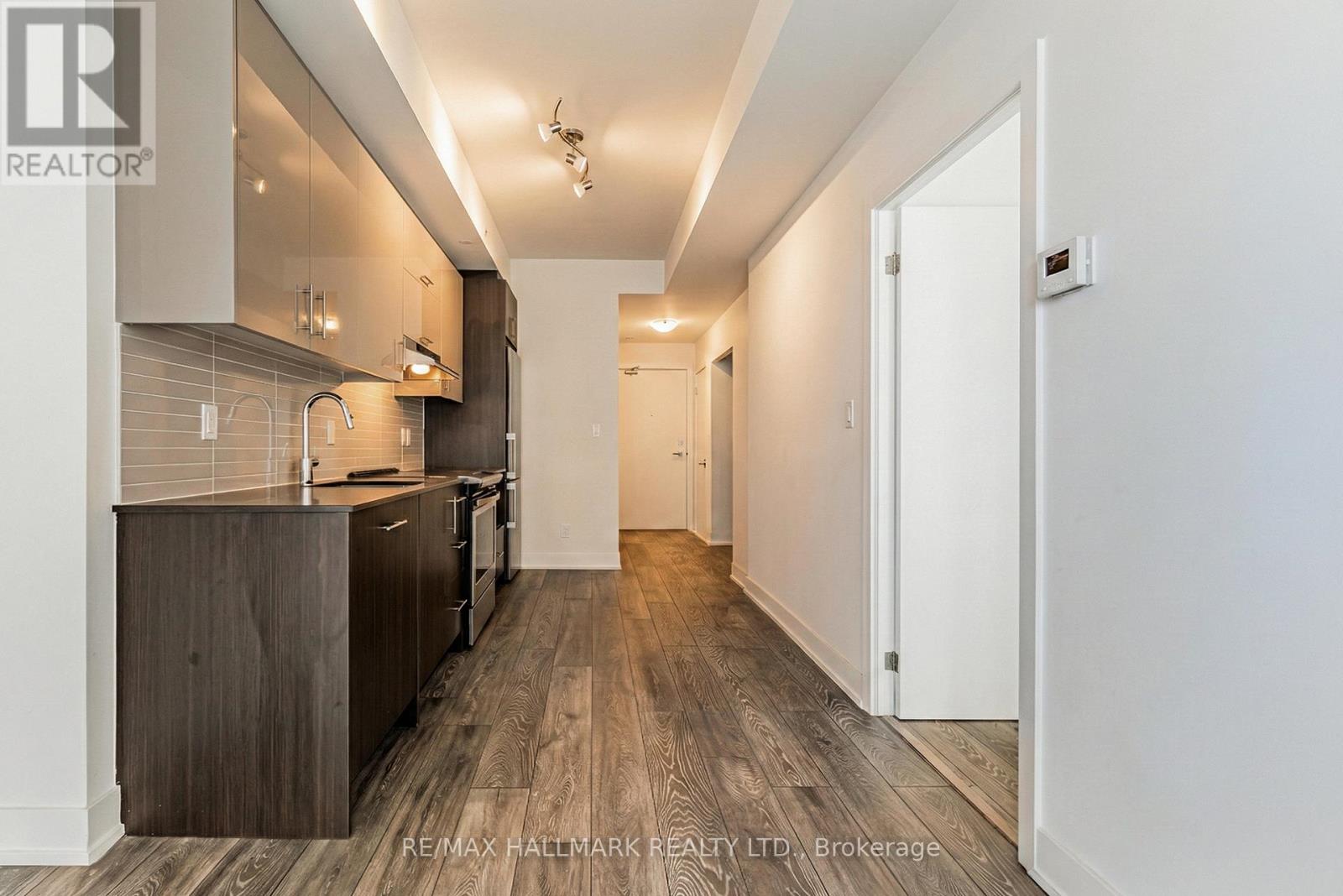 811 - 180 Fairview Mall Drive, Toronto, Ontario  M2J 0G4 - Photo 3 - C12777240