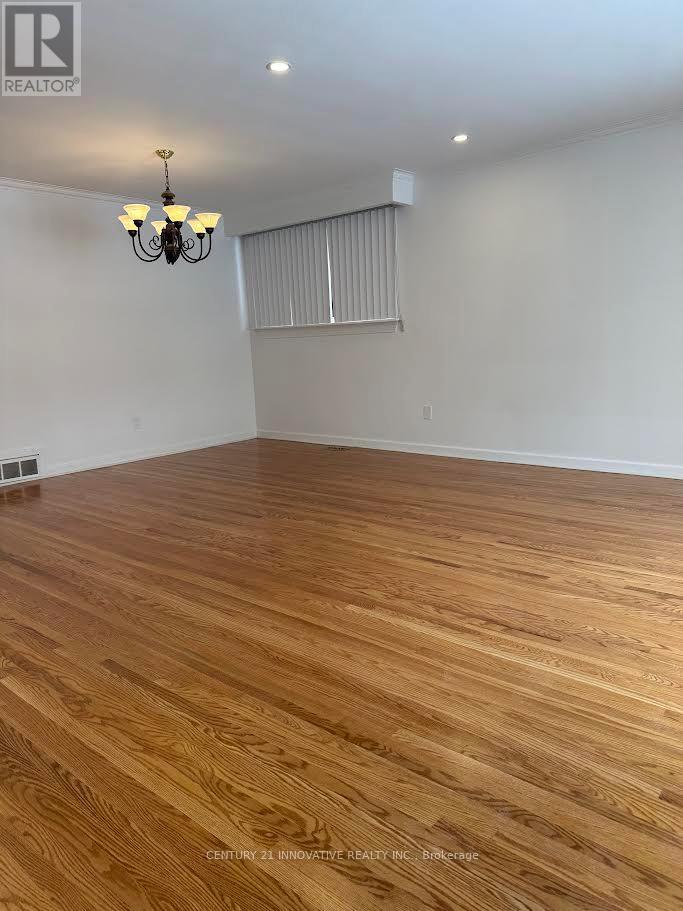 Main Floor - 94 Broadlands Boulevard, Toronto, Ontario  M3A 1J7 - Photo 12 - C12777288