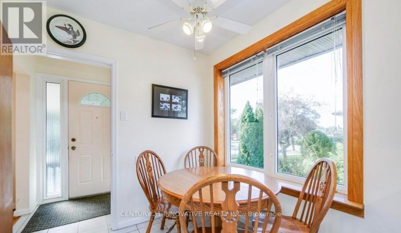 Main Floor - 94 Broadlands Boulevard, Toronto, Ontario  M3A 1J7 - Photo 23 - C12777288