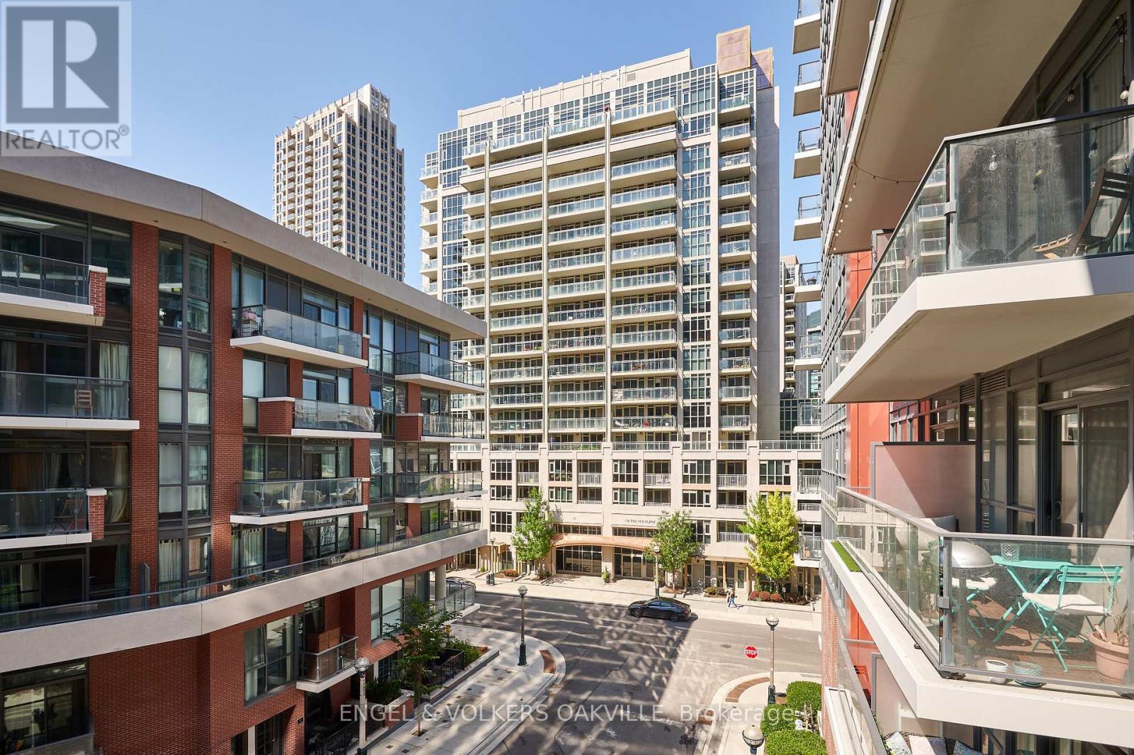 525 - 50 Bruyeres Mews, Toronto (Niagara), Ontario  M5V 0H8 - Photo 21 - C12777294