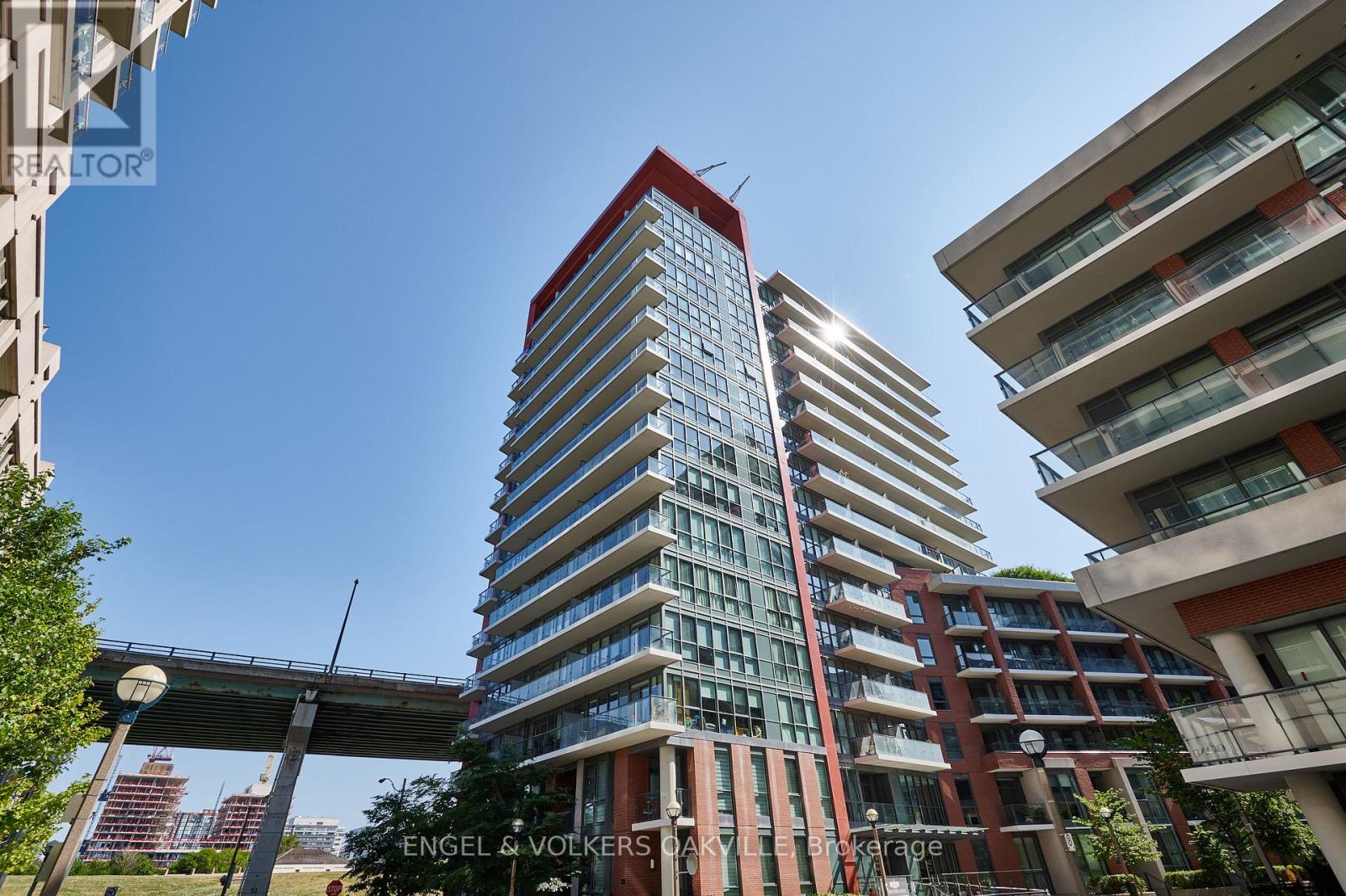 525 - 50 Bruyeres Mews, Toronto (Niagara), Ontario  M5V 0H8 - Photo 28 - C12777294