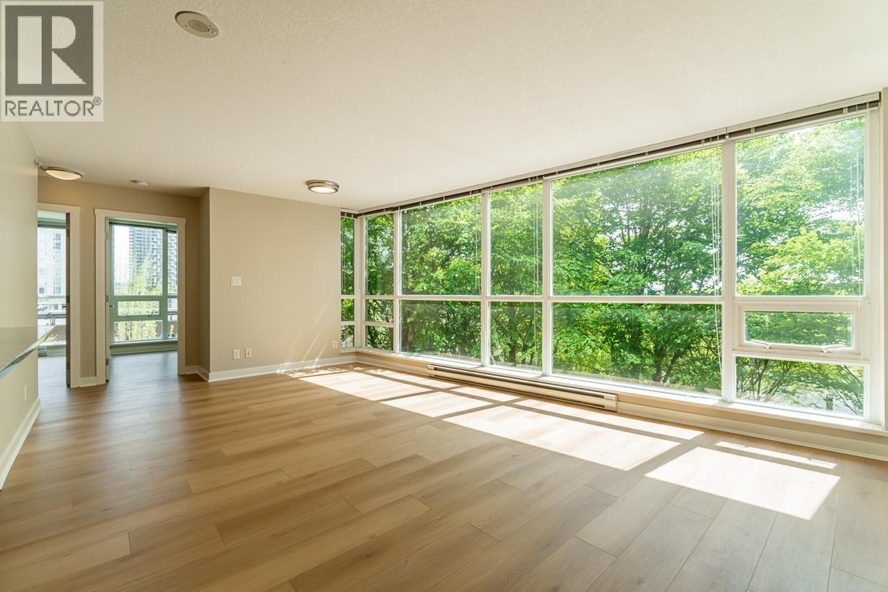 705 2978 Glen Drive, Coquitlam, British Columbia  V3B 0C3 - Photo 15 - R3083239