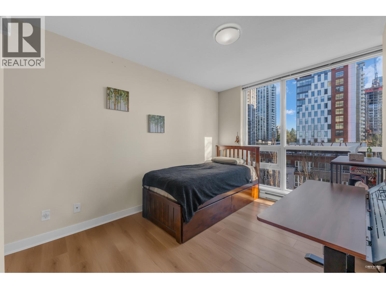 705 2978 Glen Drive, Coquitlam, British Columbia  V3B 0C3 - Photo 23 - R3083239