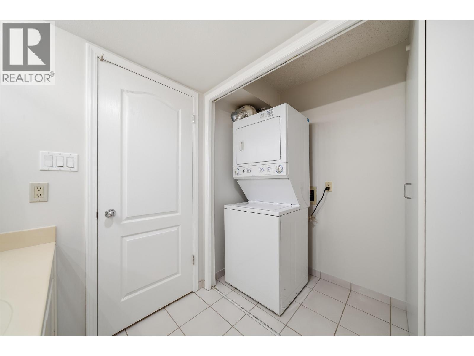 1703 71 Jamieson Court, New Westminster, British Columbia  V3L 5R4 - Photo 17 - R3088600