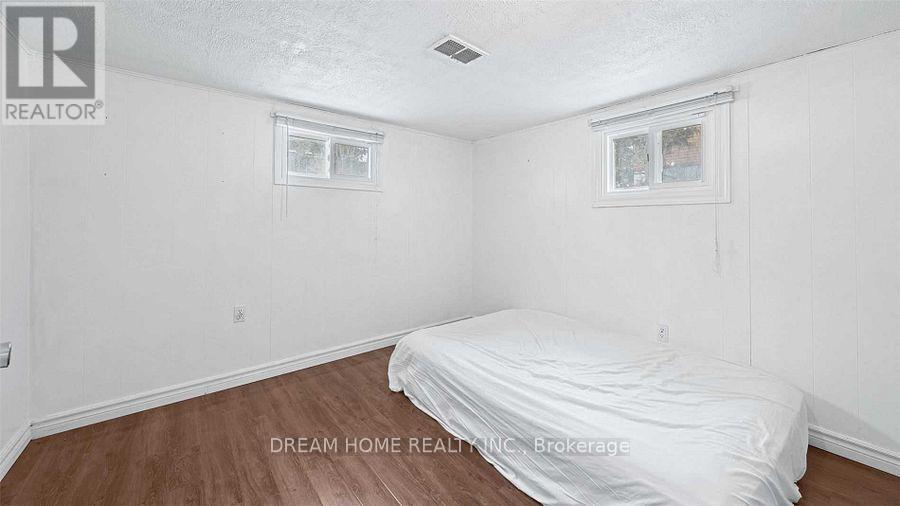 302 Crosby Avenue, Richmond Hill, Ontario  L4C 2R6 - Photo 20 - N12777238