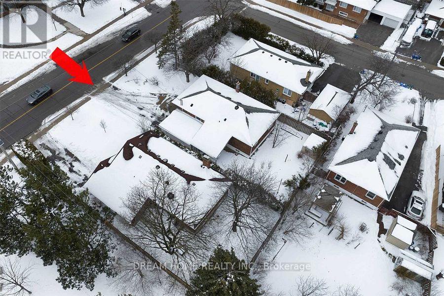 302 Crosby Avenue, Richmond Hill, Ontario  L4C 2R6 - Photo 28 - N12777238