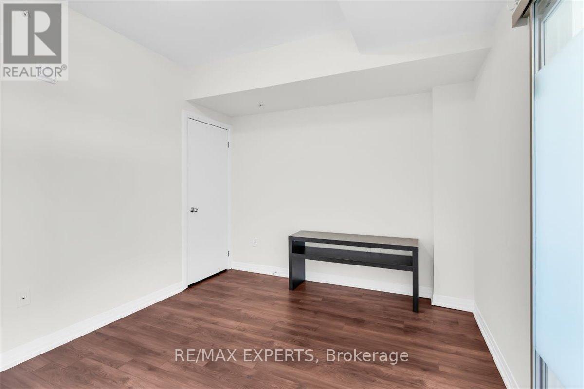 416 Browns Line W, Toronto, Ontario  M8W 0C3 - Photo 15 - W12777236