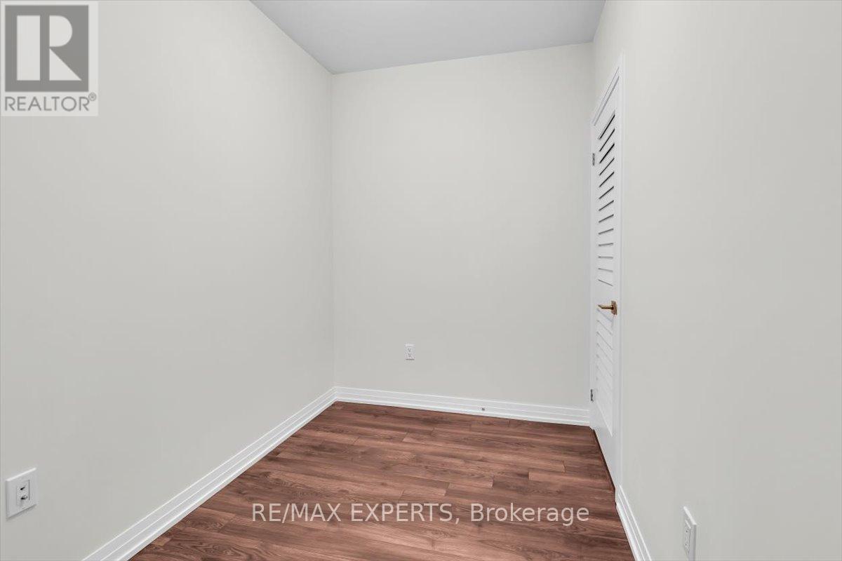 416 Browns Line W, Toronto, Ontario  M8W 0C3 - Photo 18 - W12777236