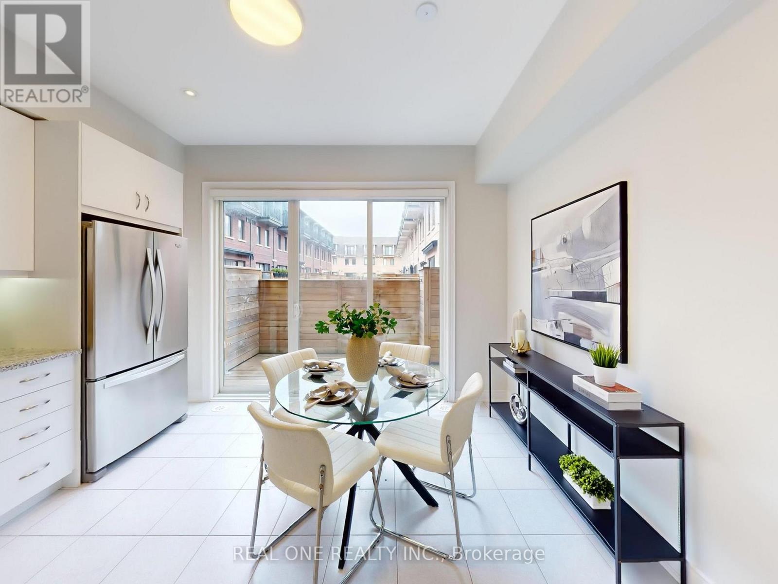 2161 Lillykin Street, Oakville, Ontario  L6H 0N2 - Photo 10 - W12777270