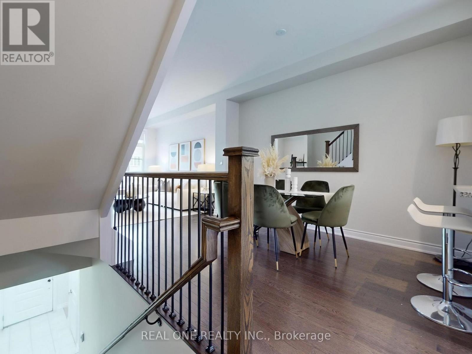 2161 Lillykin Street, Oakville, Ontario  L6H 0N2 - Photo 11 - W12777270