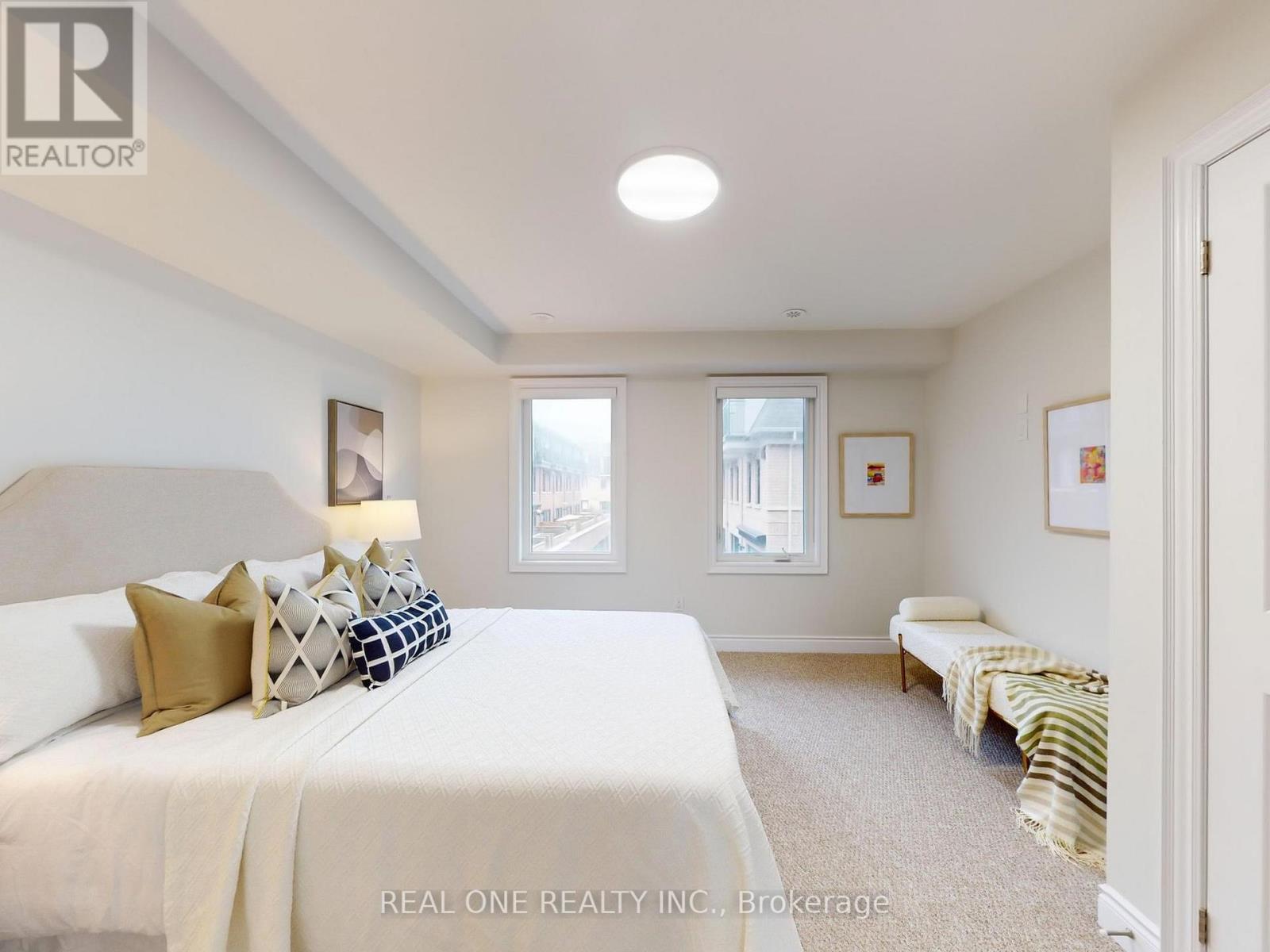 2161 Lillykin Street, Oakville, Ontario  L6H 0N2 - Photo 13 - W12777270