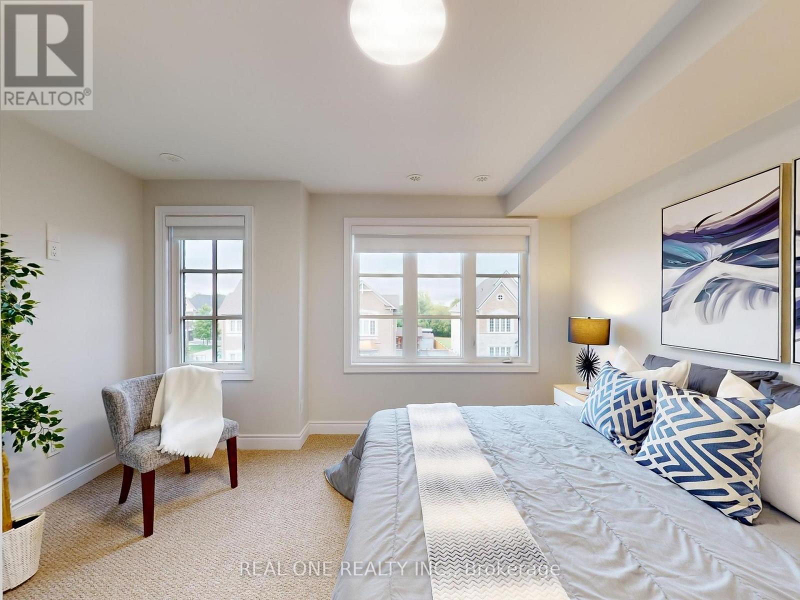 2161 Lillykin Street, Oakville, Ontario  L6H 0N2 - Photo 19 - W12777270