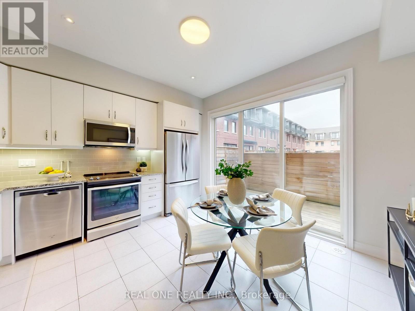 2161 Lillykin Street, Oakville, Ontario  L6H 0N2 - Photo 7 - W12777270