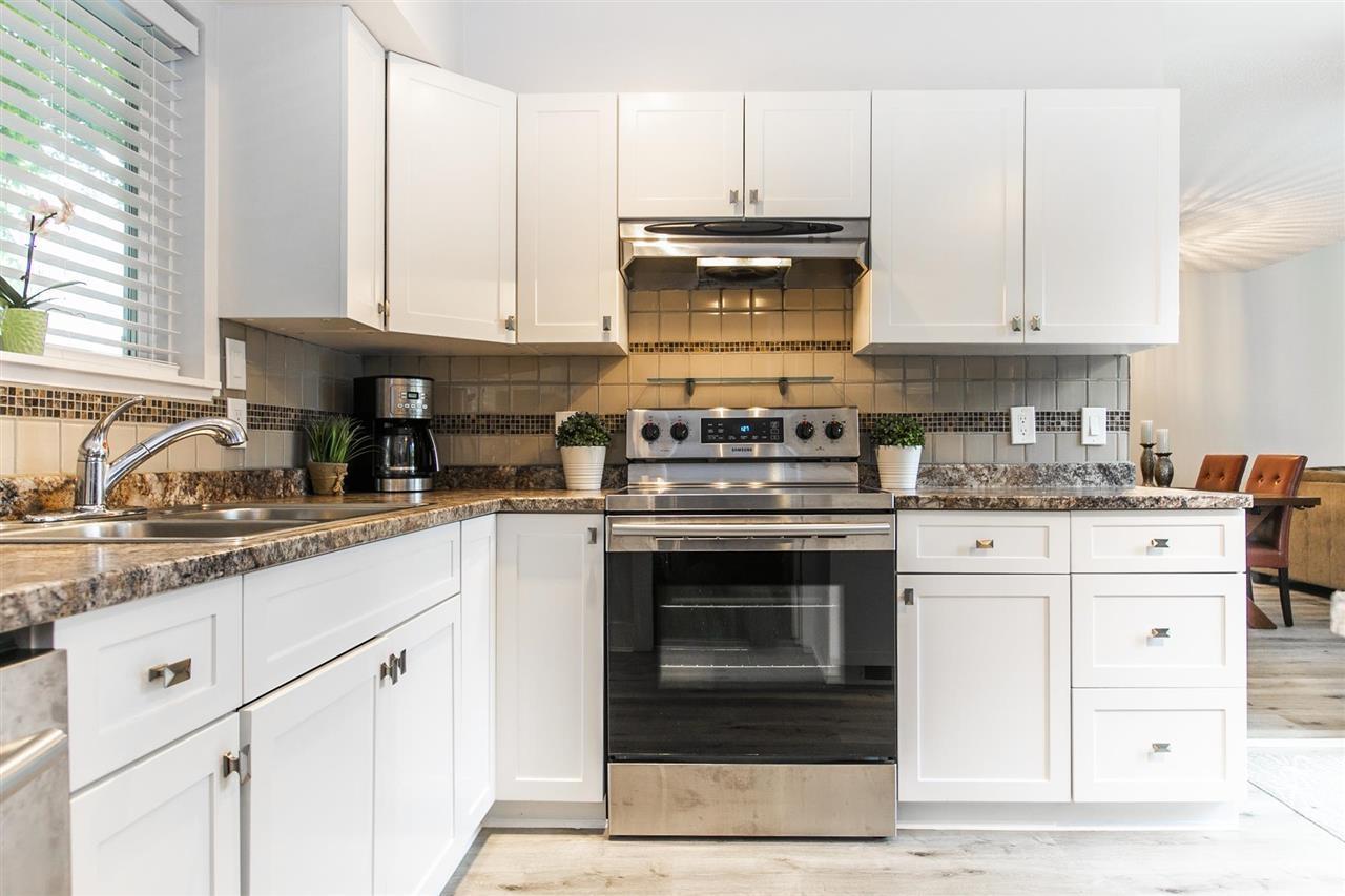 6110 Greenside Drive, Surrey, British Columbia  V3S 5M8 - Photo 3 - R3086492