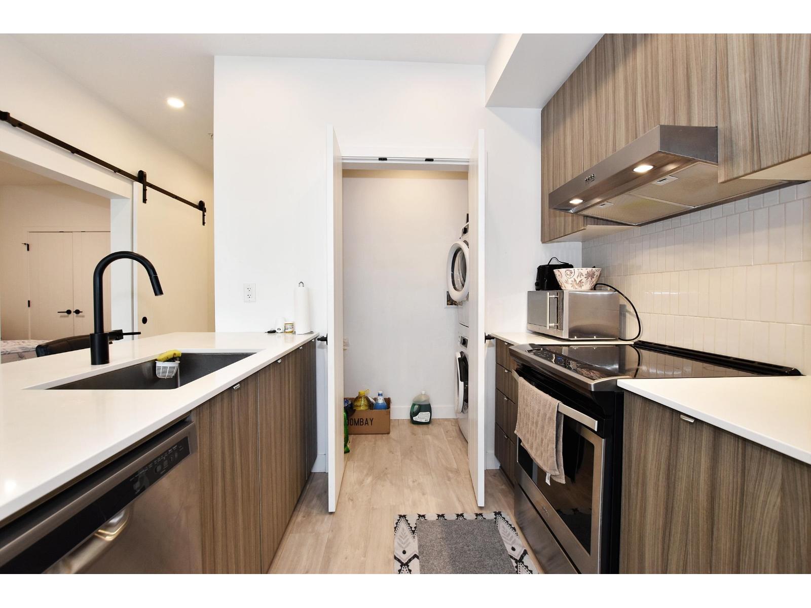 202 32828 Landeau Place, Abbotsford, British Columbia  V2S 0M4 - Photo 14 - R3087789