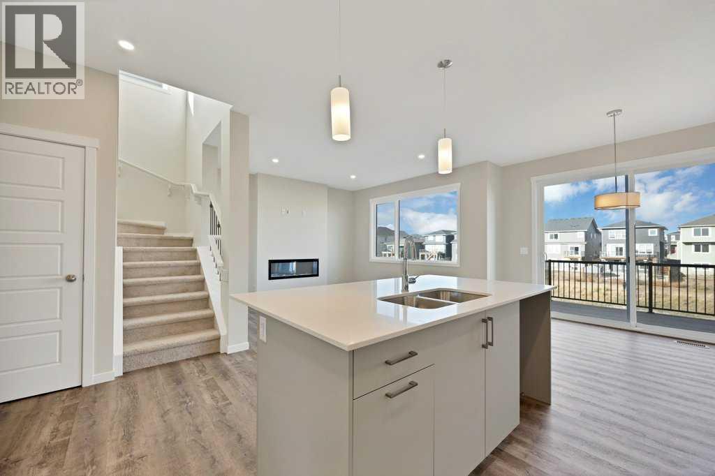 537 Chelsea Gardens, Chestermere, Alberta  T1X 2V5 - Photo 7 - A2268014