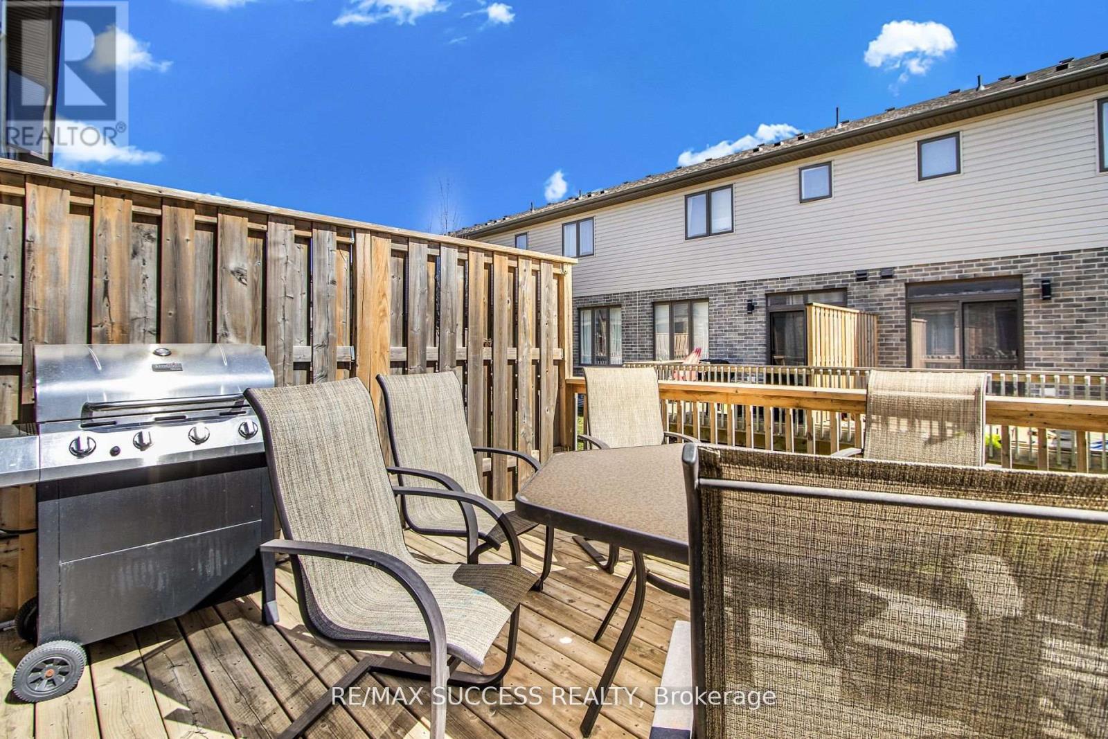 85 - 1960 Dalmagarry Road, London North, Ontario  N6G 0T8 - Photo 33 - X12777254