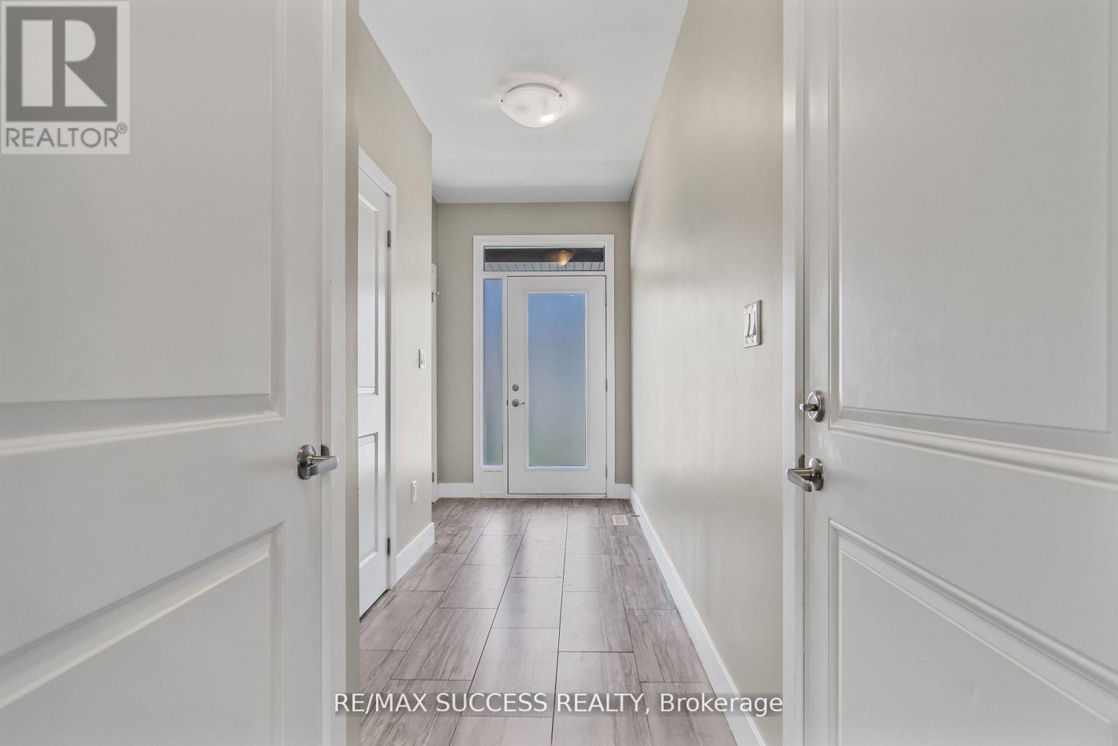 85 - 1960 Dalmagarry Road, London North, Ontario  N6G 0T8 - Photo 5 - X12777254