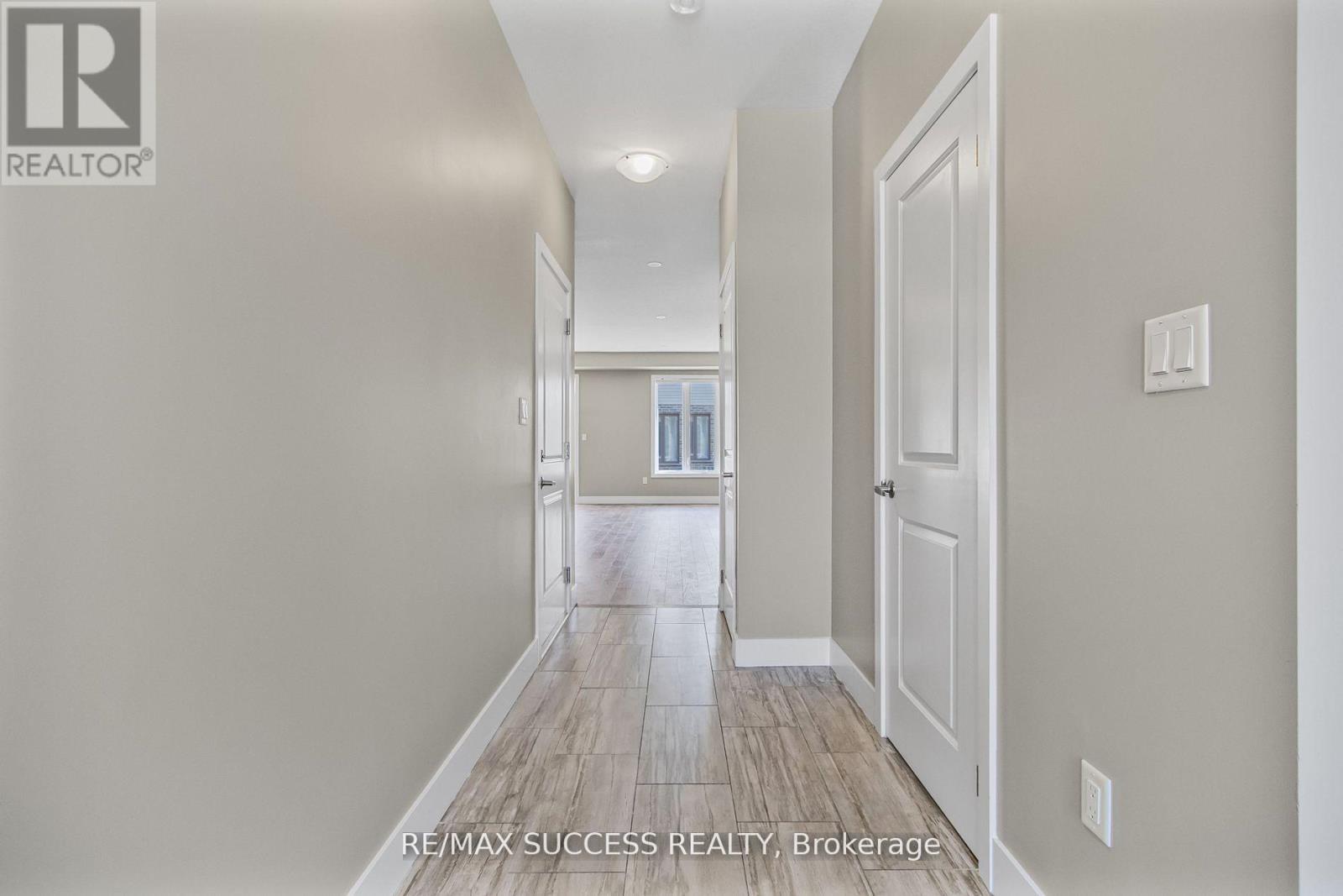 85 - 1960 Dalmagarry Road, London North, Ontario  N6G 0T8 - Photo 6 - X12777254