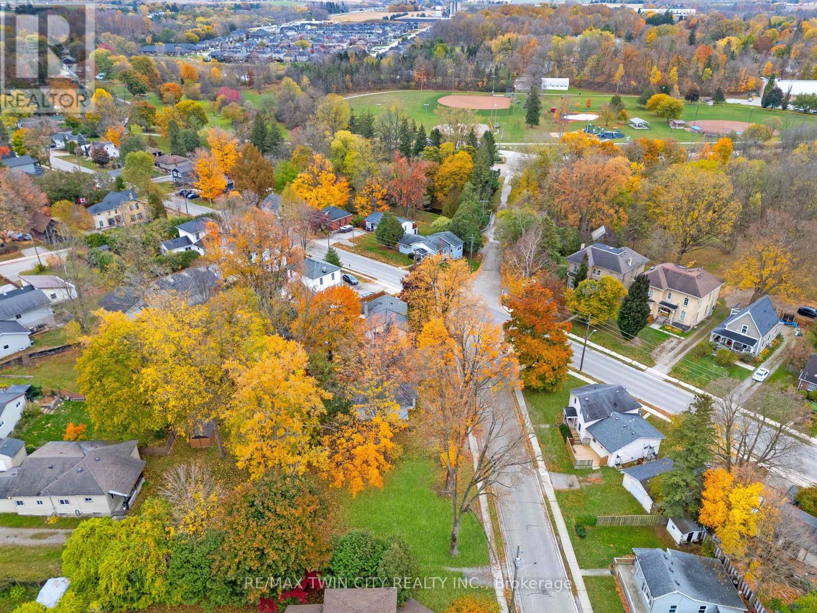 305 Hall Street, Ingersoll, Ontario  N5C 1V8 - Photo 13 - X12777258