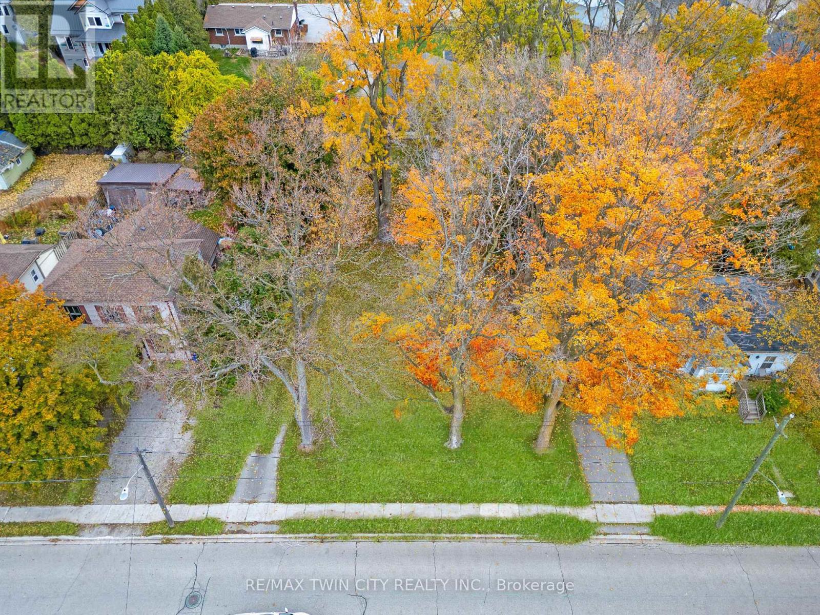 305 Hall Street, Ingersoll, Ontario  N5C 1V8 - Photo 9 - X12777258