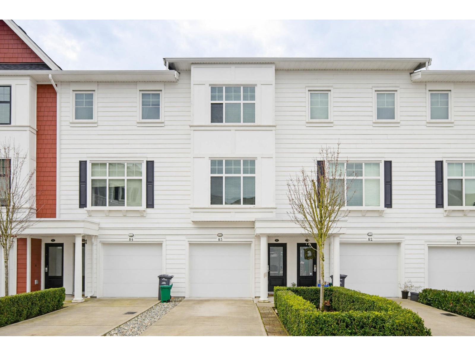 83 27735 Roundhouse Drive, Abbotsford, British Columbia  V4X 0B9 - Photo 1 - R3088181