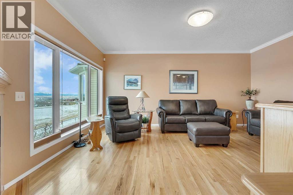 199 Rocky Ridge Drive Nw, Calgary, Alberta  T3G 4M1 - Photo 13 - A2283267