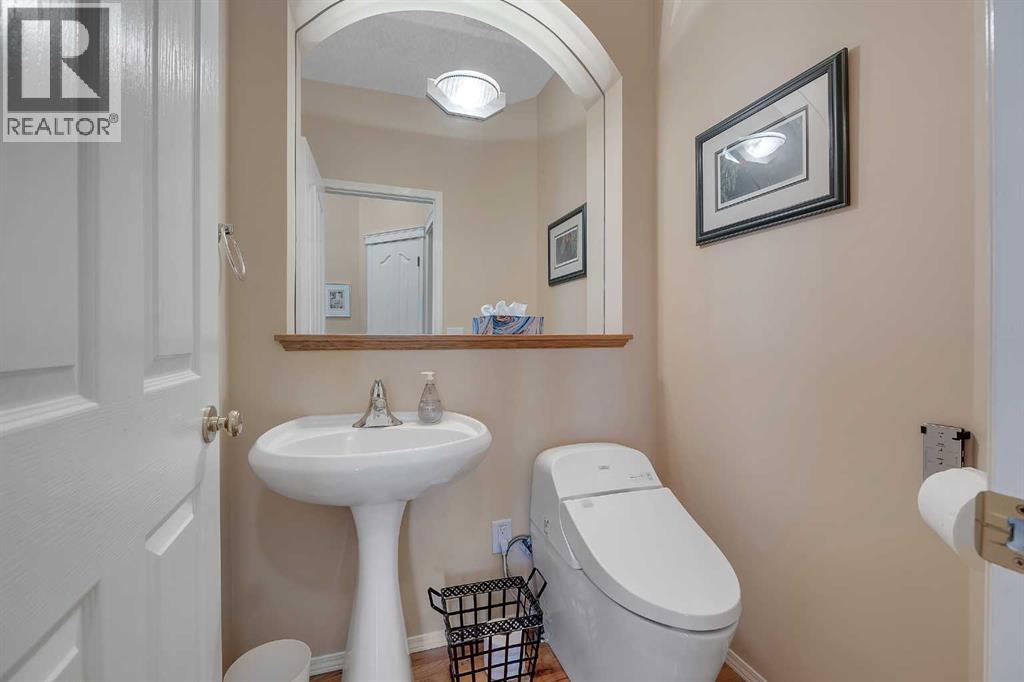 199 Rocky Ridge Drive Nw, Calgary, Alberta  T3G 4M1 - Photo 22 - A2283267