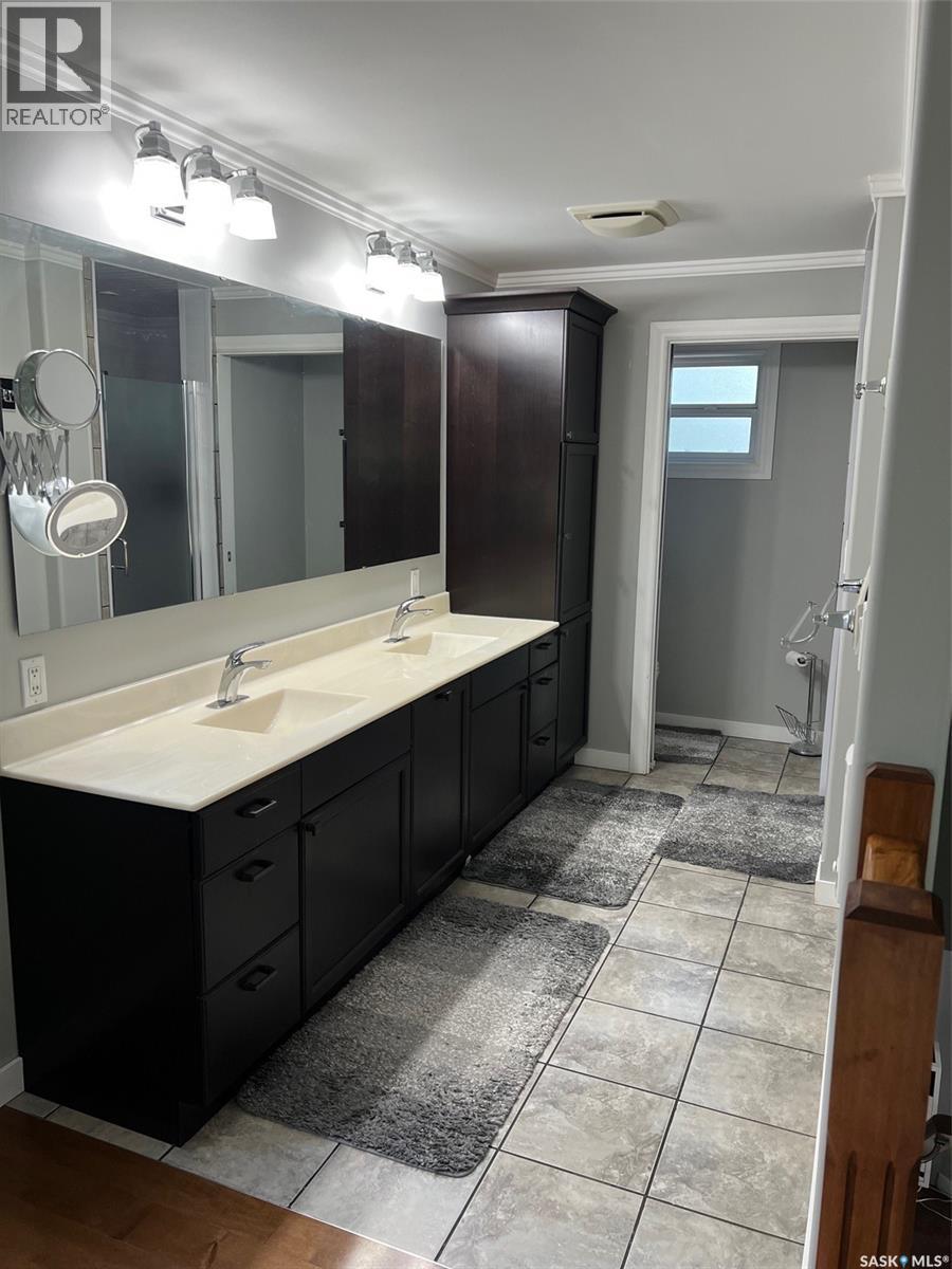 408 Oldroyd Drive, Good Spirit Lake, Saskatchewan  S0A 0L0 - Photo 15 - SK028323