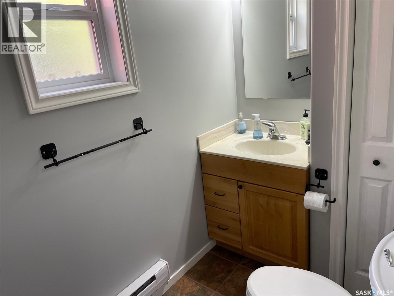 408 Oldroyd Drive, Good Spirit Lake, Saskatchewan  S0A 0L0 - Photo 27 - SK028323