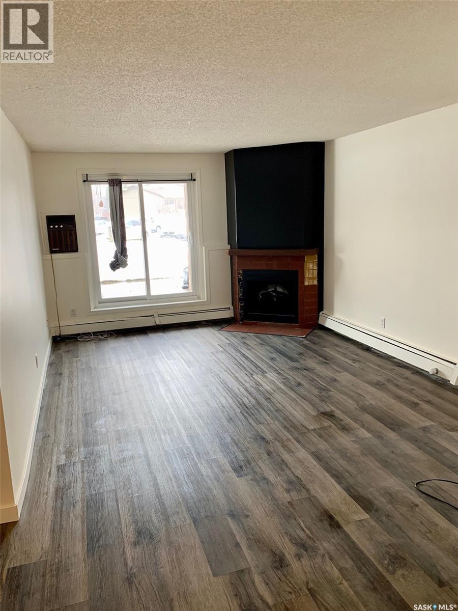 104 802d Kingsmere Boulevard, Saskatoon, Saskatchewan  S7J 4B7 - Photo 2 - SK028197