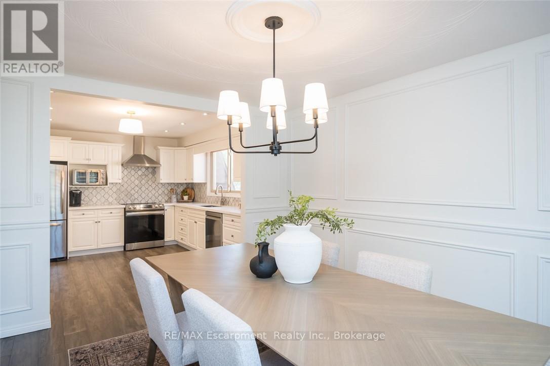 45 Amberwood Street, Hamilton, Ontario  L8J 1J1 - Photo 16 - X12777302