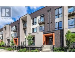 4 - 16 MARQUETTE AVENUE, Toronto, Ontario