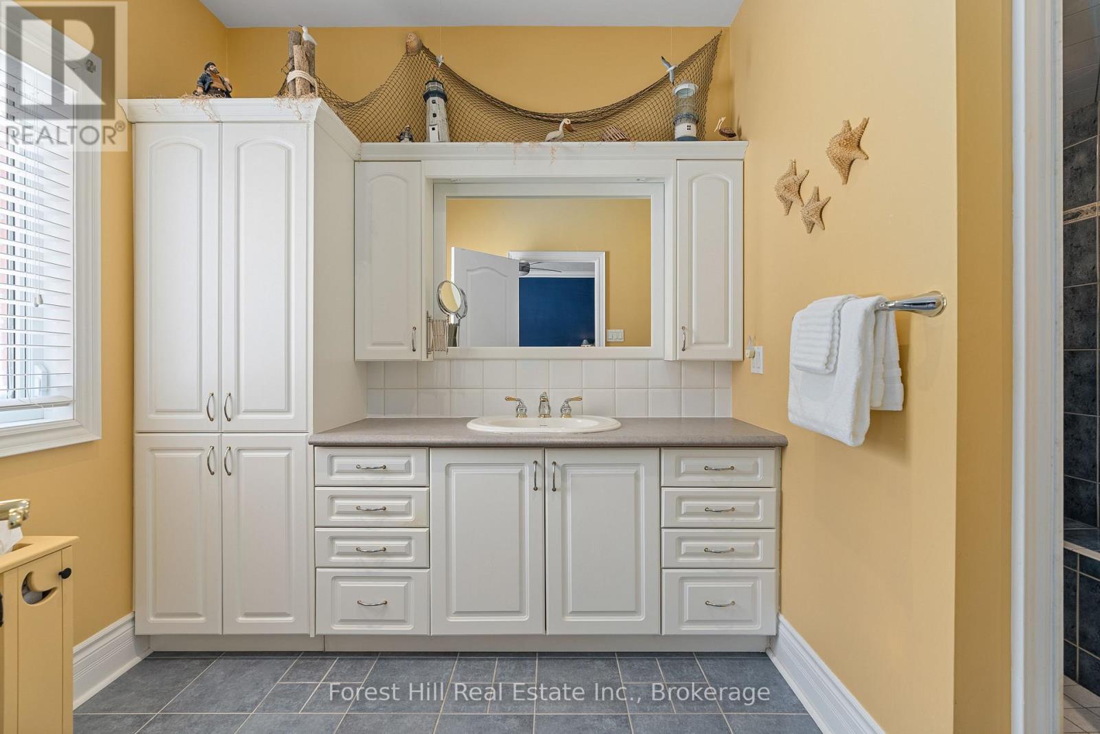 74 Wasaga Sands Drive, Wasaga Beach, Ontario  L9Z 1J4 - Photo 14 - S12777370