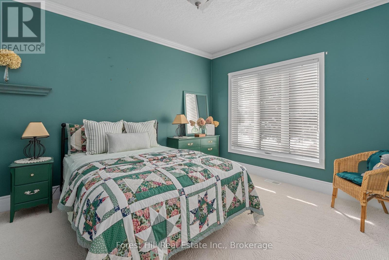 74 Wasaga Sands Drive, Wasaga Beach, Ontario  L9Z 1J4 - Photo 16 - S12777370