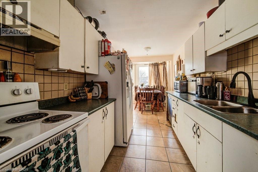 10 Mill Creek Road Unit# 23, Cambridge, Ontario  N1R 8A7 - Photo 11 - 40804162