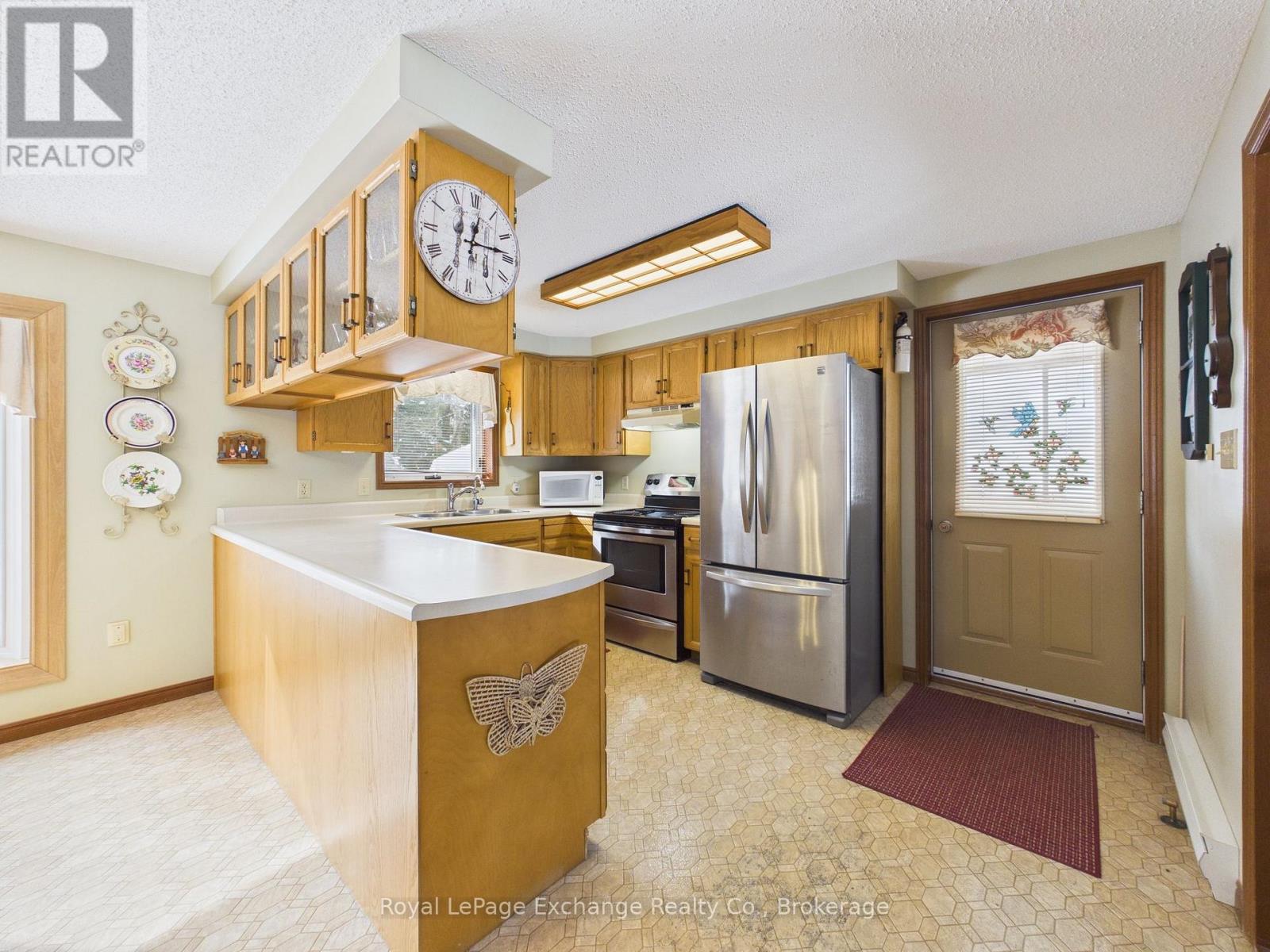 323 Tyendinaga Road, Huron-Kinloss, Ontario  N2Z 2X3 - Photo 3 - X12777376