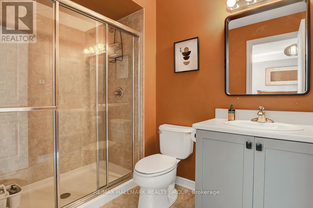 755 Bowercrest Crescent, Ottawa, Ontario  K1V 2M3 - Photo 21 - X12367118