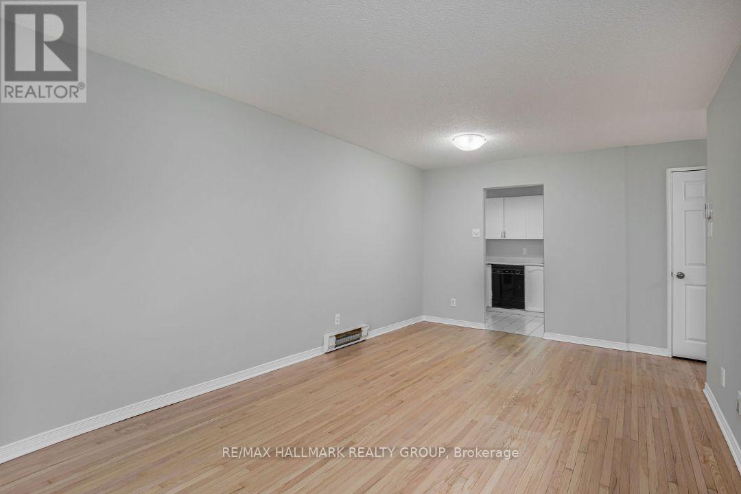 511 - 1440 Heron Road, Ottawa, Ontario  K1V 0X2 - Photo 12 - X12756814