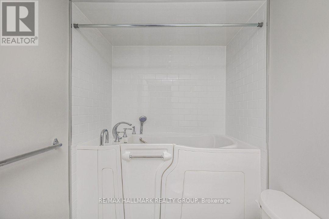 511 - 1440 Heron Road, Ottawa, Ontario  K1V 0X2 - Photo 20 - X12756814