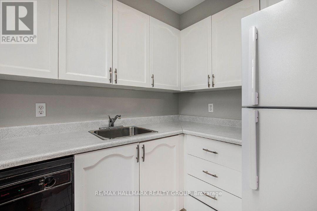 511 - 1440 Heron Road, Ottawa, Ontario  K1V 0X2 - Photo 6 - X12756814
