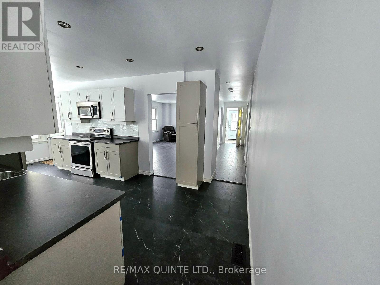 181 Burnham Street, Belleville (Belleville Ward), Ontario  K8N 3S1 - Photo 20 - X12777400