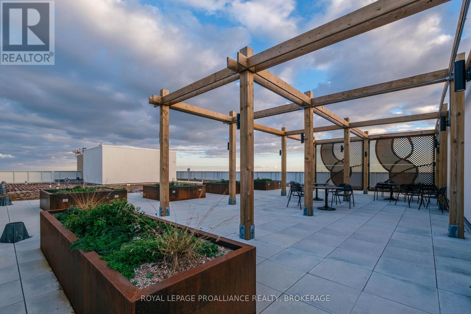 415 - 652 Princess Street, Kingston (Central City East), Ontario  K7L 1E5 - Photo 16 - X12777312