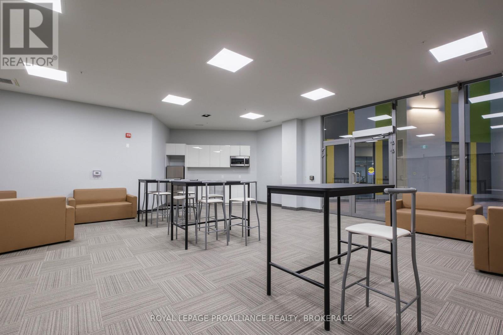 415 - 652 Princess Street, Kingston (Central City East), Ontario  K7L 1E5 - Photo 21 - X12777312