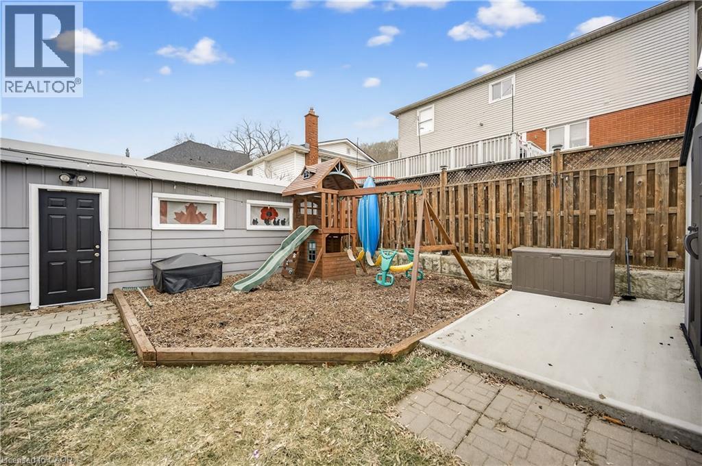 100 Ferndale Avenue, Hamilton, Ontario  L8K 4L6 - Photo 47 - 40798287