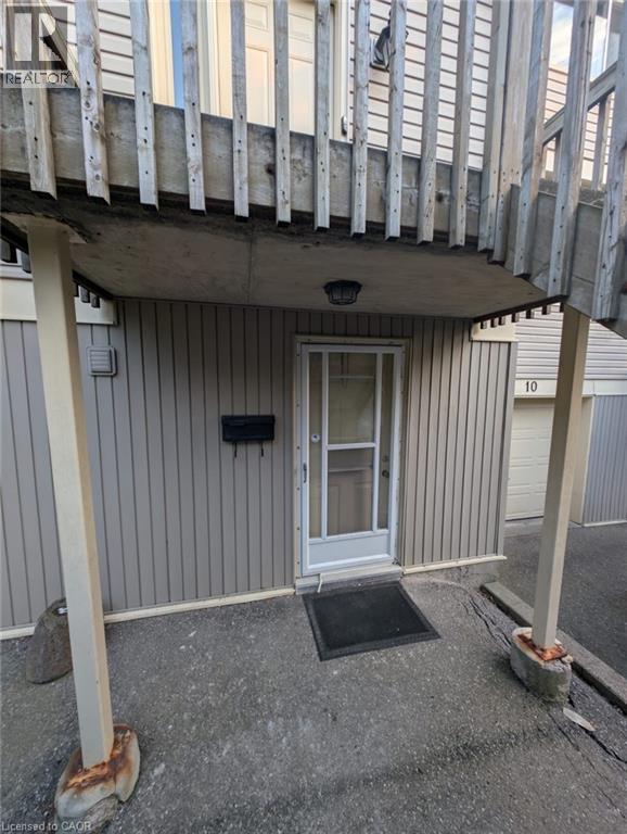 30 Green Valley Drive, Kitchener, Ontario  N2P 1G8 - Photo 2 - 40804382